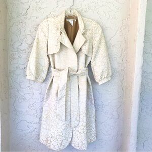 Vivienne Tam Trench Coat Ivory with Gold Embroidery, SzXXS